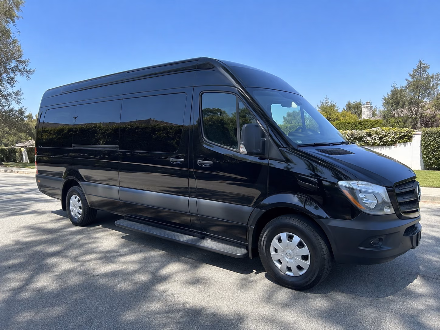 find the perfect transportation for your next wedding 5